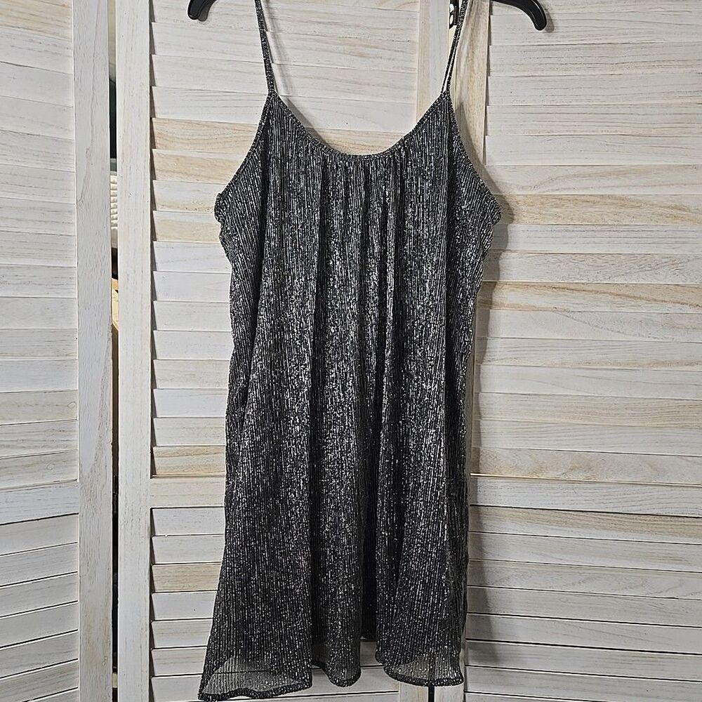 Paper Crane Metallic Silver Mini Cocktail Dress S Fluid Slip Shimmer Plunge Vibe